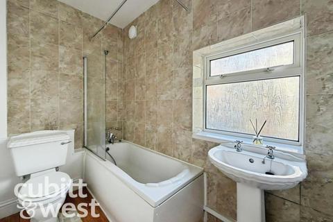 undefined, AVAILABLE WITH NO DEPOSIT Landguard Road Southsea PO4