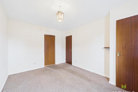 2 bedroom end of terrace house for sale, White Meadow Close, Herongate, Shrewsbury