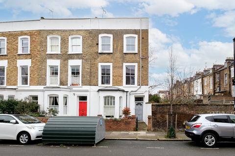 2 bedroom flat for sale, Caedmon Road, London, N7