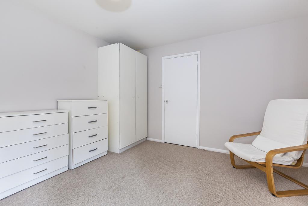 Bedroom 1.2