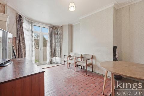 3 bedroom house for sale, Grenoble Gardens, London