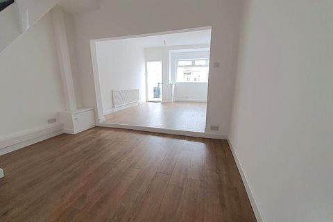 undefined, Devon Street, Kingston upon Hull, HU4