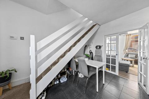 2 bedroom end of terrace house for sale, Earl Street, Warrington, WA2