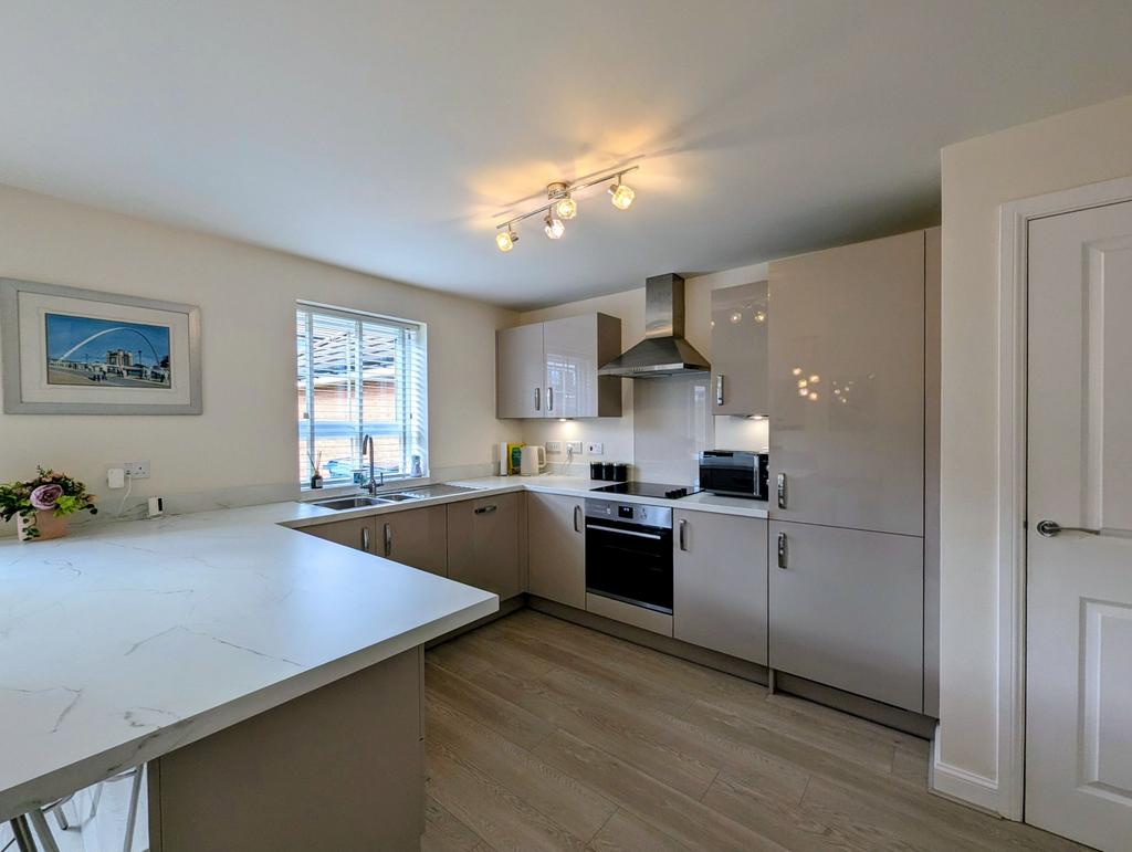 Dining Kitchen