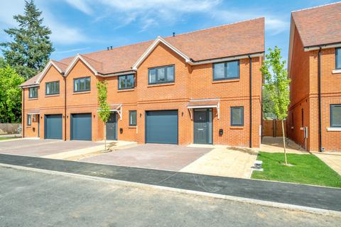 4 bedroom house for sale, Hind Gardens, Hindhead, GU26