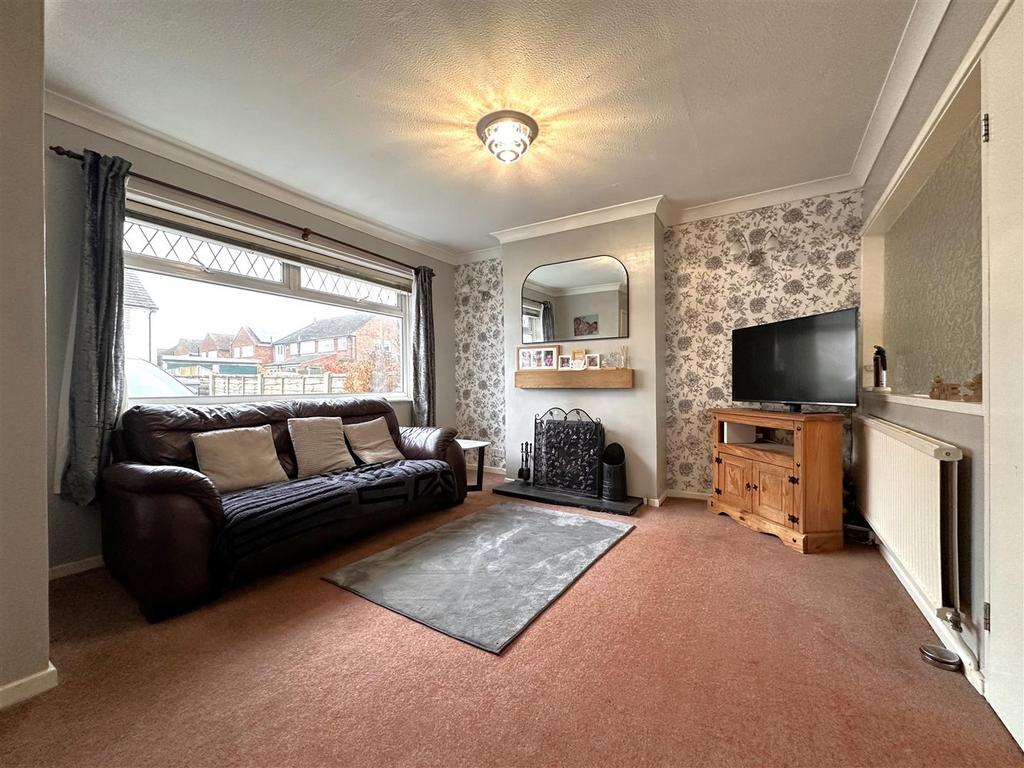 Large Lounge 591