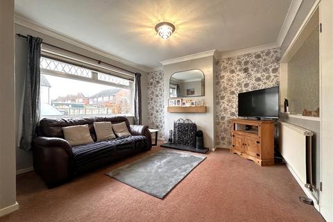3 bedroom semi-detached house for sale, Peebles Road, Newark