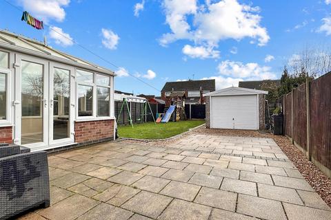 3 bedroom semi-detached house for sale, Peebles Road, Newark