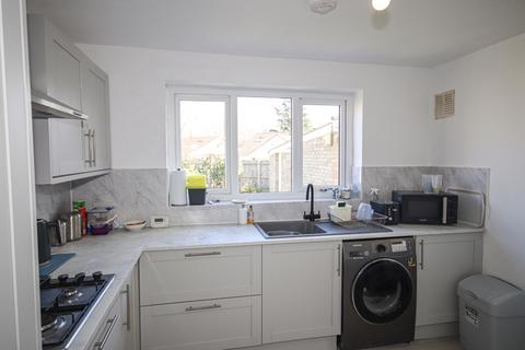 2 bedroom semi-detached bungalow for sale, Hamilton Crescent, Sittingbourne, ME10