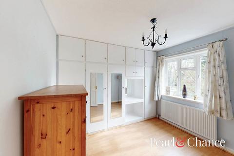 1 bedroom flat to rent, Pennine Drive, London, NW2