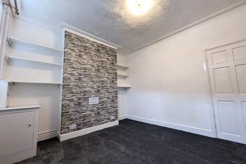2 bedroom terraced house to rent, Cornwallis Street, Stoke-on-Trent, ST4