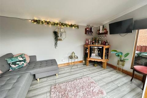 4 bedroom detached house for sale, Blueberry Way, Swadlincote DE11