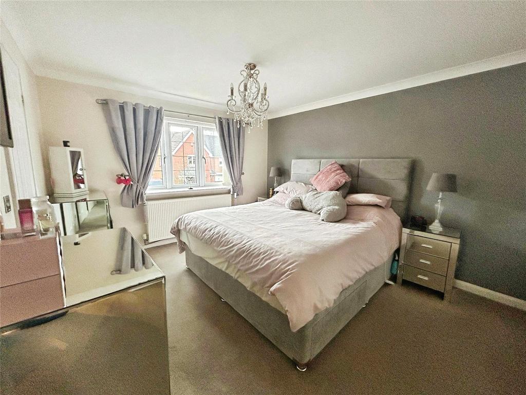 Main Bedroom