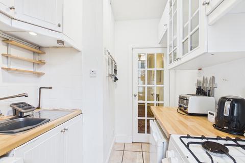 1 bedroom flat to rent, West Crosscauseway, Newington, Edinburgh, EH8