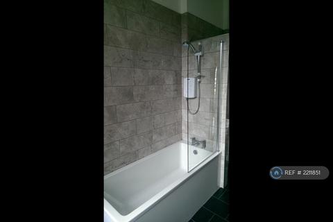 2 bedroom flat to rent, Craigpark Drive, Glasgow, G31