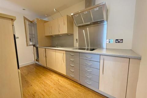 1 bedroom apartment to rent, Watermarque, 100 Browning Street
