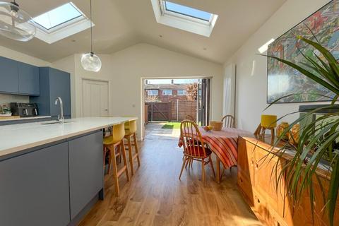 3 bedroom terraced house for sale, Haviland Way, Cambridge