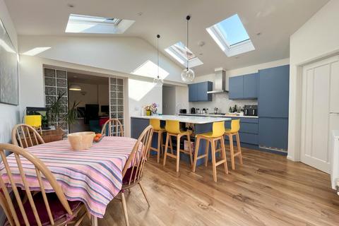 3 bedroom terraced house for sale, Haviland Way, Cambridge