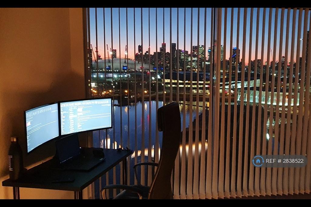 Work Desk With Dual Monitors