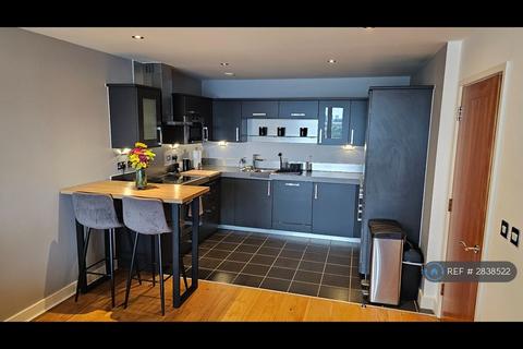1 bedroom flat to rent, Coral Apartments, London, E16