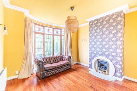 3 bedroom semi-detached house to rent, The Rise, Leeds LS5