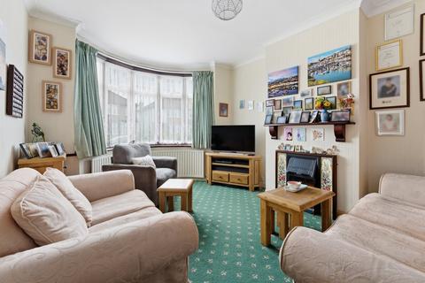 undefined, Gordon Close, Staines-upon-Thames, TW18