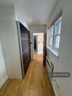 1 bedroom flat to rent, Fitzjohns Avenue, London, NW3