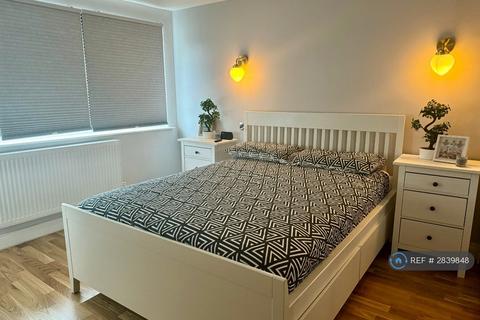3 bedroom terraced house to rent, Aston View, Hemel Hempstead, HP2