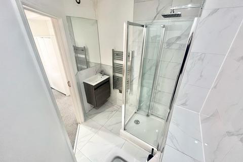 1 bedroom in a flat share to rent, Bond Street, Birmingham B19