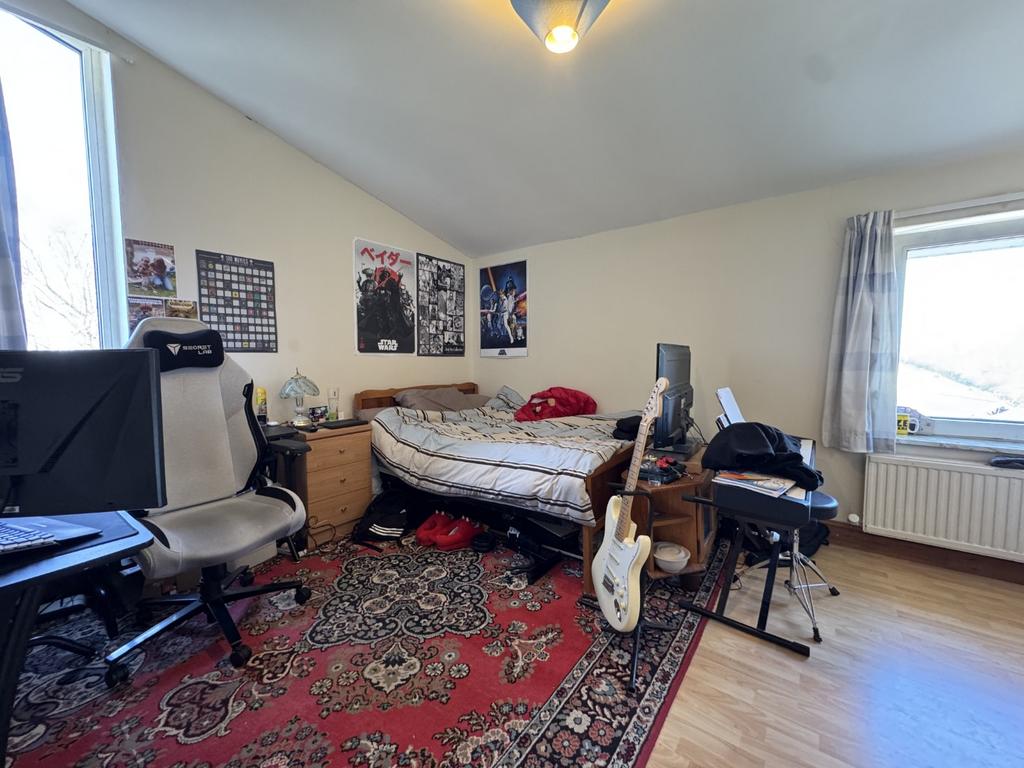 Rear Double Bedroom 4