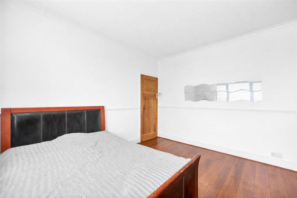 Bedroom.jpg