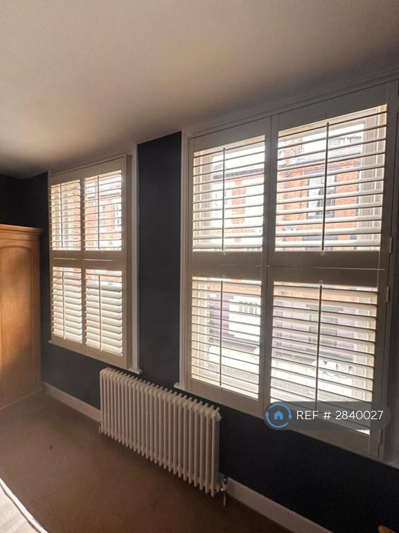 Large Windows For Light Bedroom