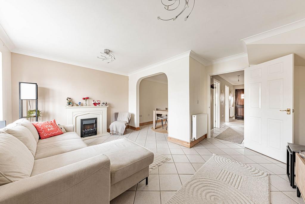 Living Room (1)
