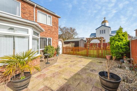 4 bedroom detached house for sale, Rivermead, Stalham, Norwich