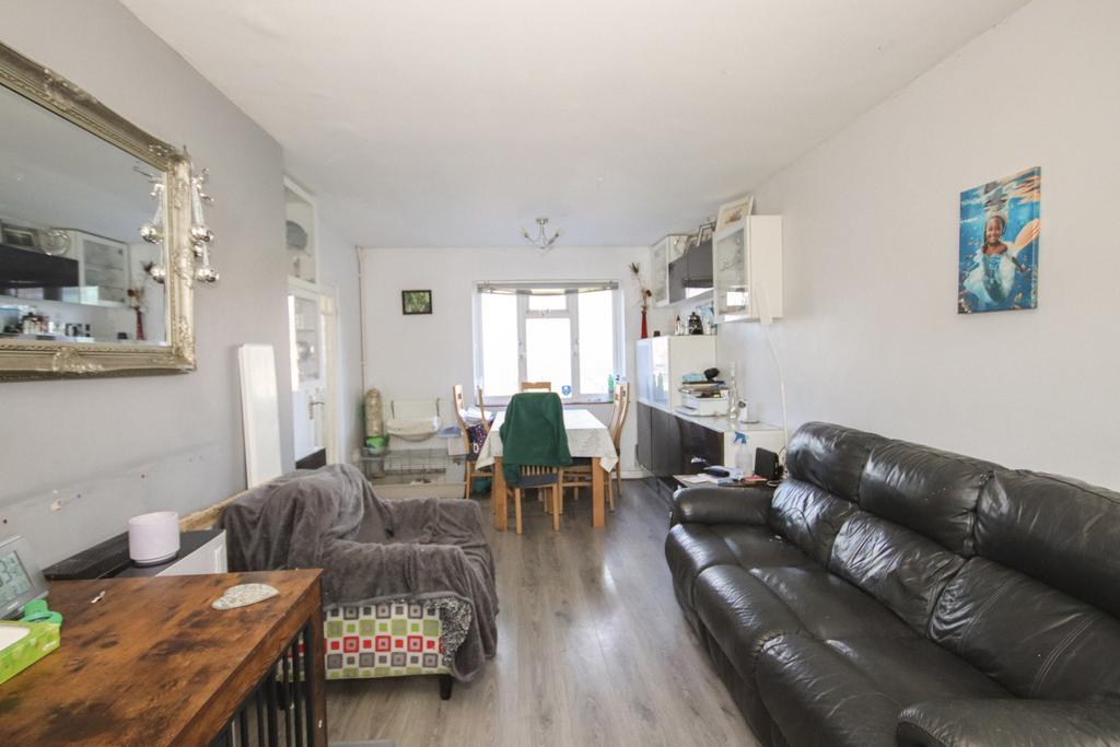 Living Room/ Diner