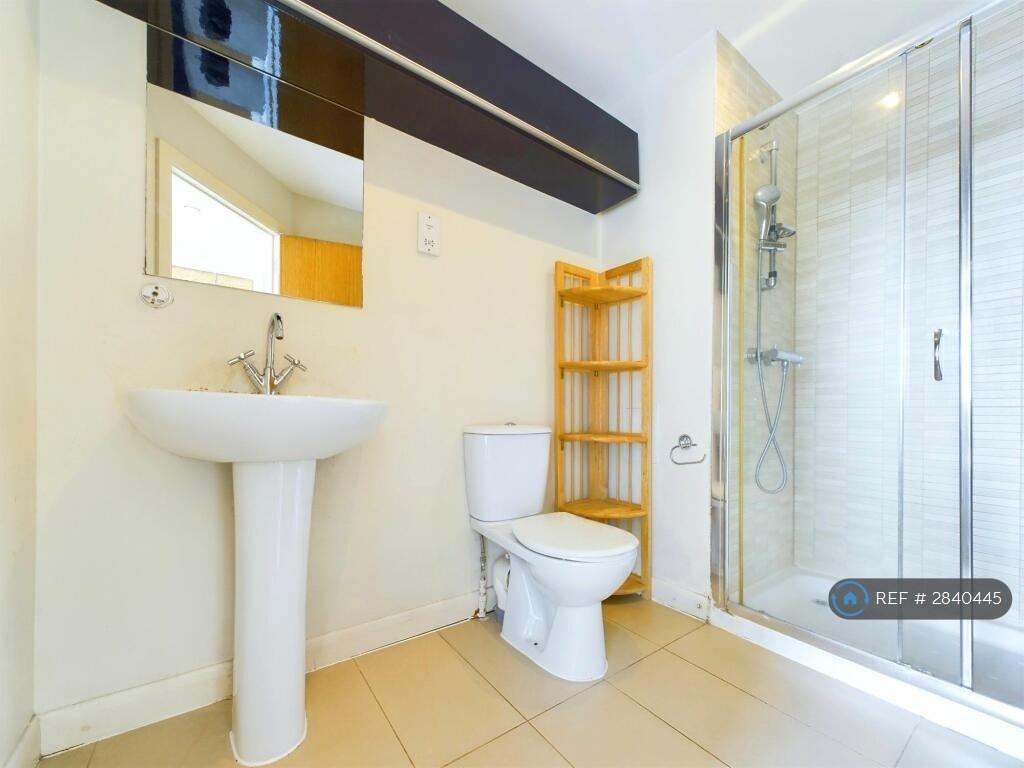 Bathroom 2