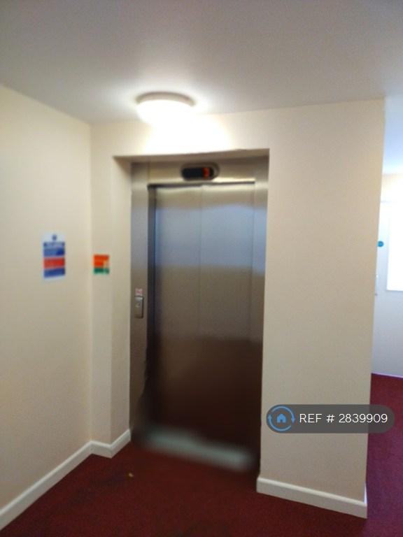 Lift To 3rd Floor
