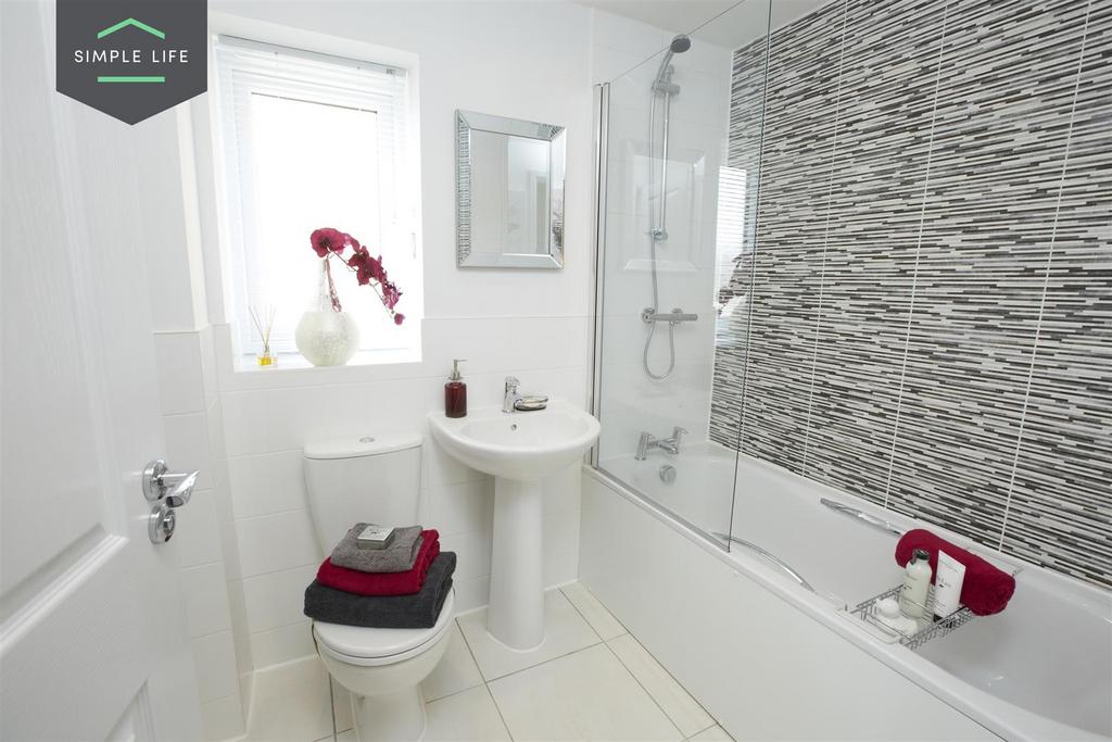 Eston bathroom1.jpg