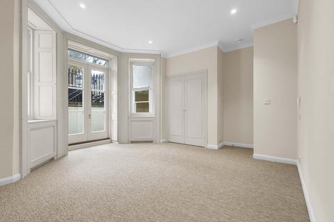 2 bedroom flat to rent, Holland Park, W11