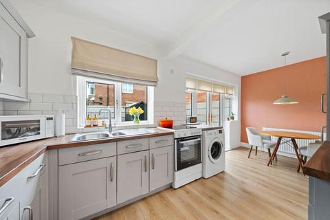 3 bedroom semi-detached house for sale, Norwich Avenue, Warrington WA3