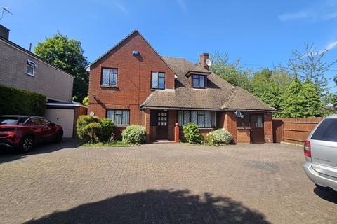 undefined, Tonbridge Road, Maidstone, ME16