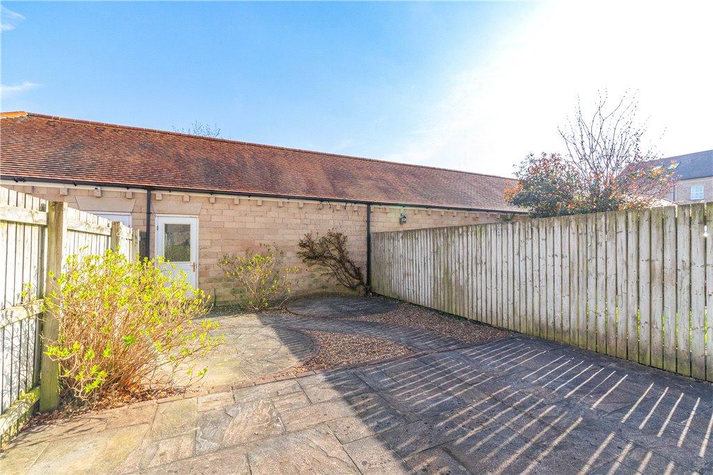 Garden & Garage