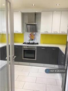 3 bedroom end of terrace house to rent, Cotmans Close, Hayes, Middlesex, UB3