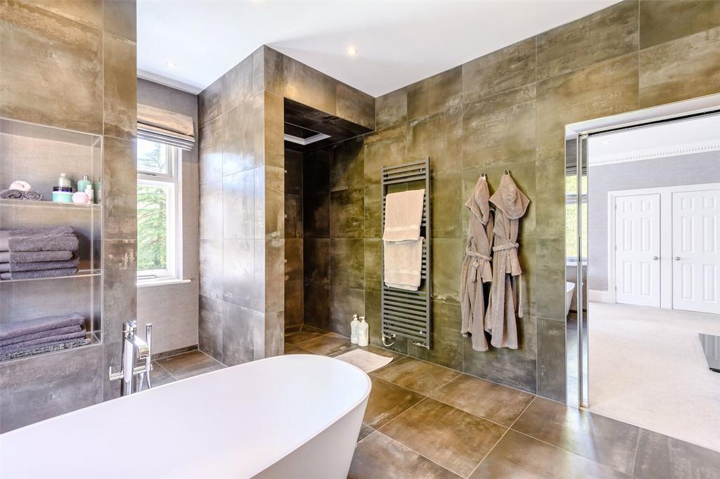 Bed 1 Ensuite