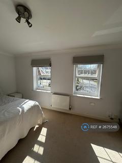 1 bedroom in a house share to rent, St. Georges Drive, Bournemouth, BH11