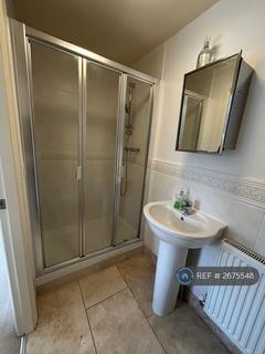1 bedroom in a house share to rent, St. Georges Drive, Bournemouth, BH11