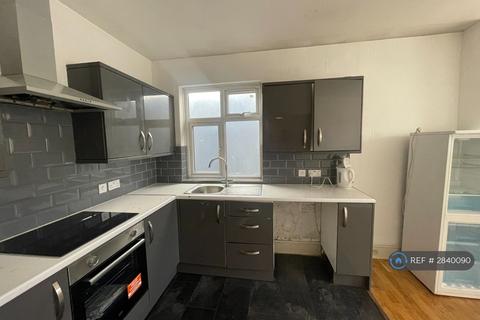 undefined, Bear Road, Feltham, TW13