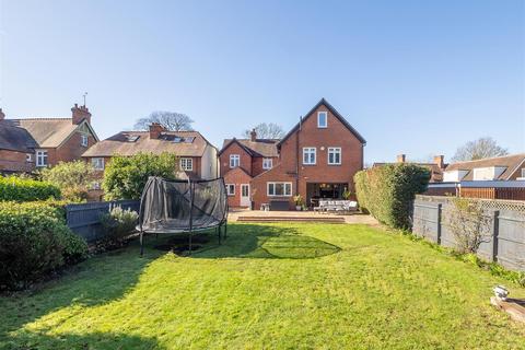 undefined, Banbury Road, Stratford-upon-Avon