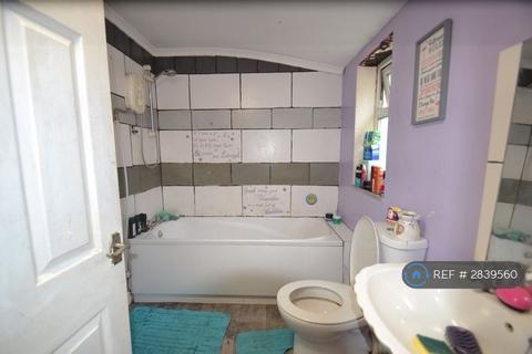 undefined, James St, Sheerness, ME12
