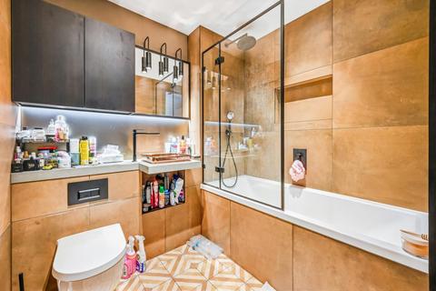 1 bedroom apartment for sale, Keybridge Tower, Exchange Gardens, SW8
